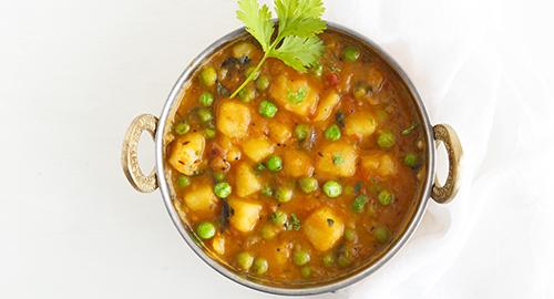 Aloo Matar recipe | Usha Cook